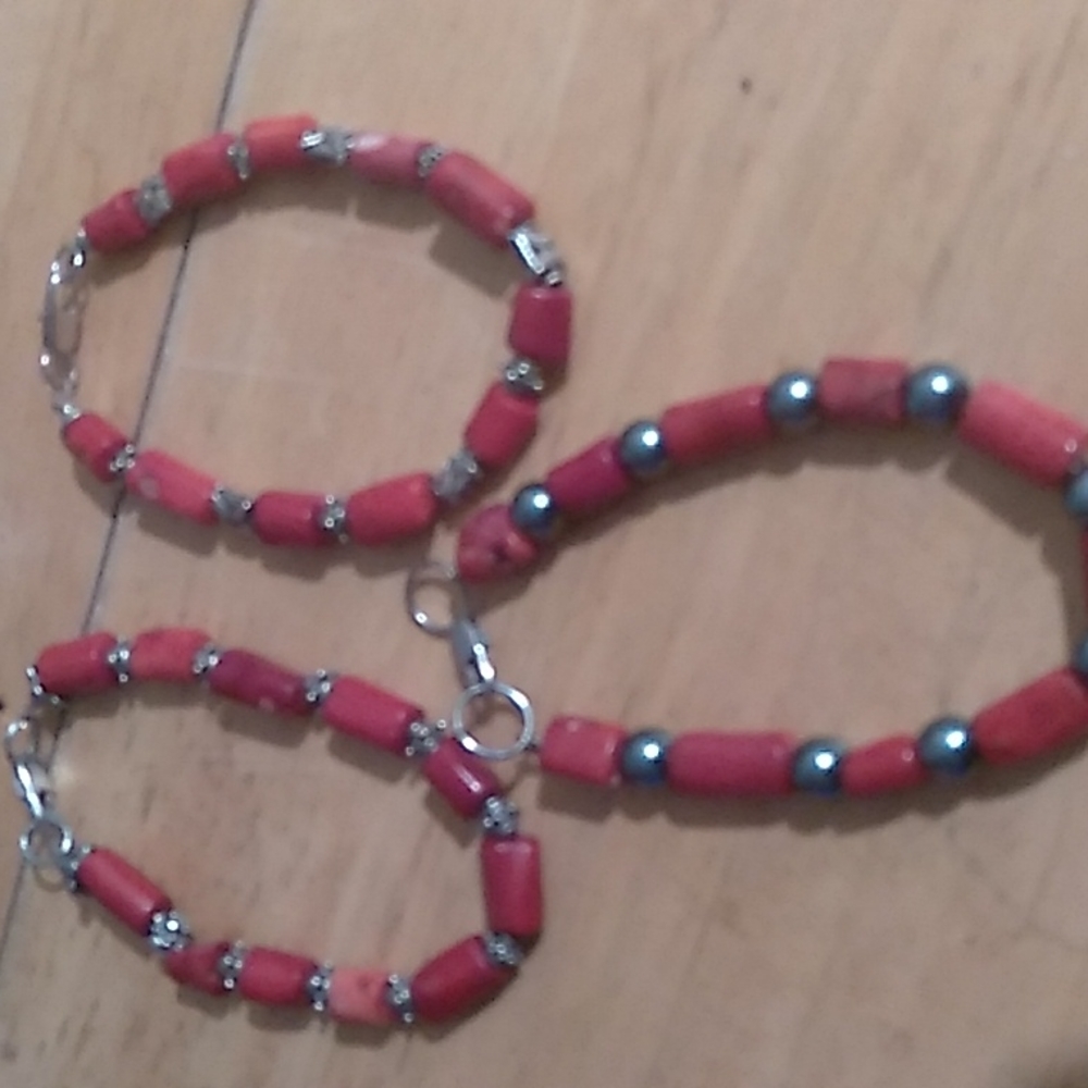 Handmade bracelets - Picture 2 of 4